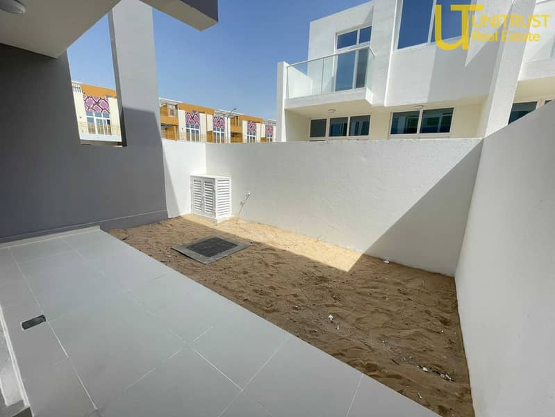 6 PDF - Amargo Villa_page-0008. jpg