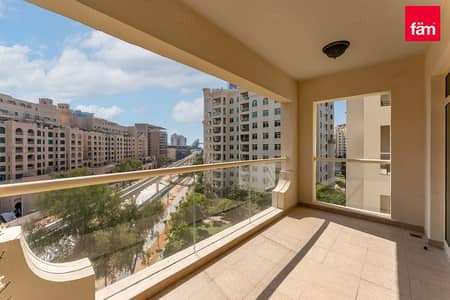 2 Bedroom Apartment for Rent in Palm Jumeirah, Dubai - High Floor | Park View | Beach & GYM Access 2 Bedroom Apartment for Rent in Palm Jumeirah, Dubai - High Floor | Park View | Beach & GYM Access