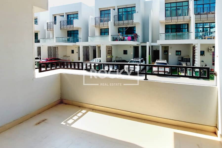 8 La riviera Estate-1. jpg