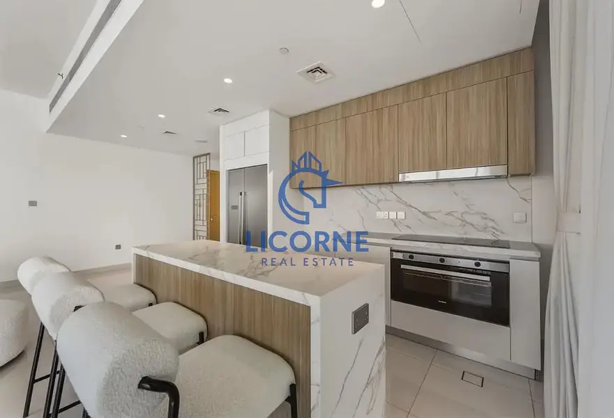 FULLY FURNISHED | VACANT | FULL SEA VIEW