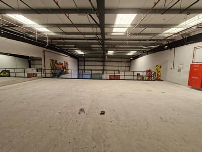 Warehouse for Rent in Al Quoz, Dubai - PREMIUM FITTED WAREHOUSE | TAX FREE |G+M