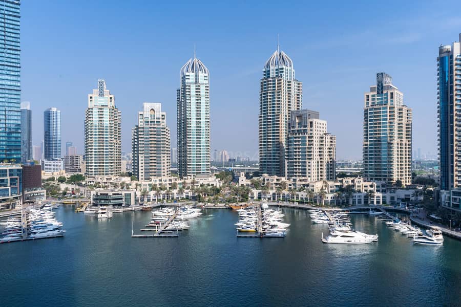 Spacious | Marina View | Modern Living Spacious | Marina View | Modern Living