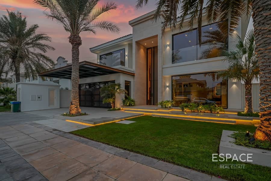 Upgraded | High Number | Sea View Upgraded | High Number | Sea View