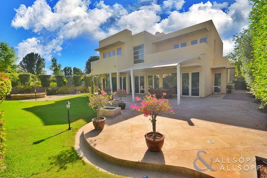 5 Bedrooms | Owner Occupied | Large Plot