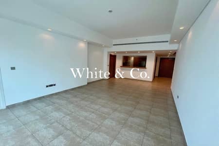 2 Bedroom Flat for Rent in Palm Jumeirah, Dubai - Atlantis View | Unfurnished | Available