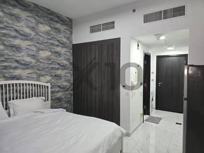 Studio zum zur Miete in Dubai Land Residence Complex (DLRC), Dubai - Wohnung in Dubai Land Residence Complex (DLRC)，Time 1 Building, 38000 AED - 15537703