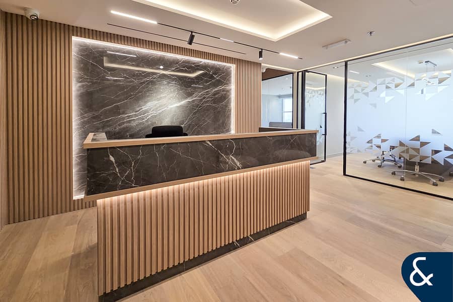 Turnkey Office | Luxury Fitout | Bright Turnkey Office | Luxury Fitout | Bright