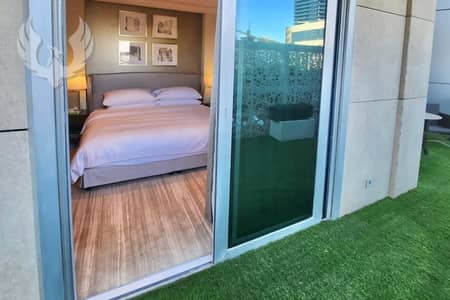 2 Bedroom Apartment for Rent in Downtown Dubai, Dubai - Huge Garden Terrace with Burj Khalifa View