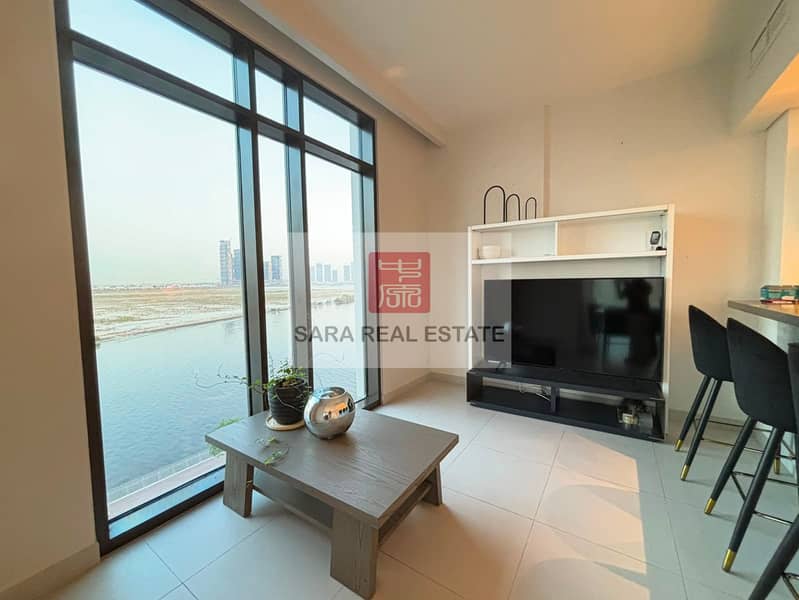 9 4 Living Area. jpeg