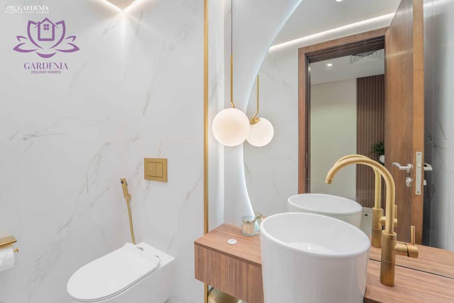 31 Powder Room. jpg