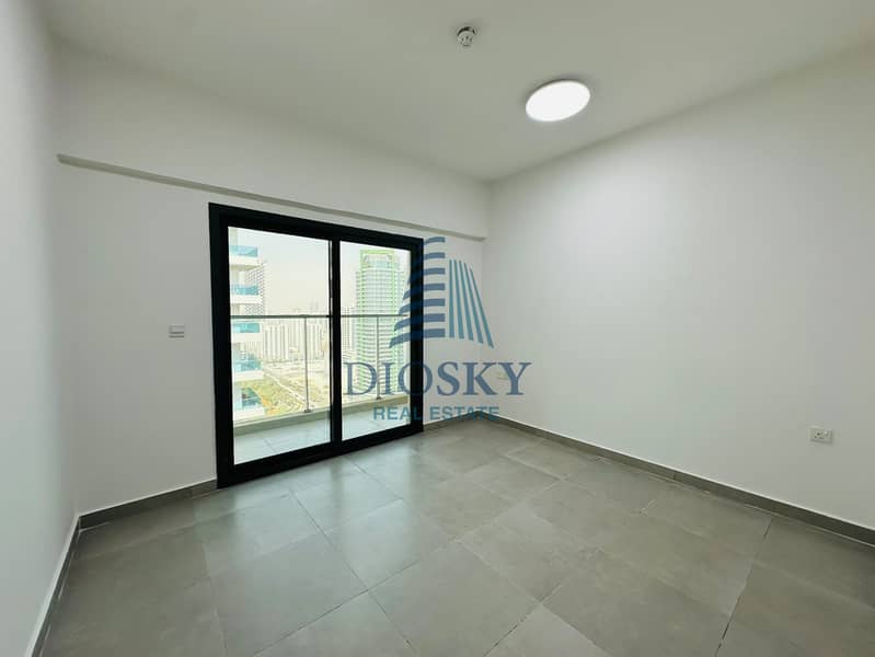 5 Image 5