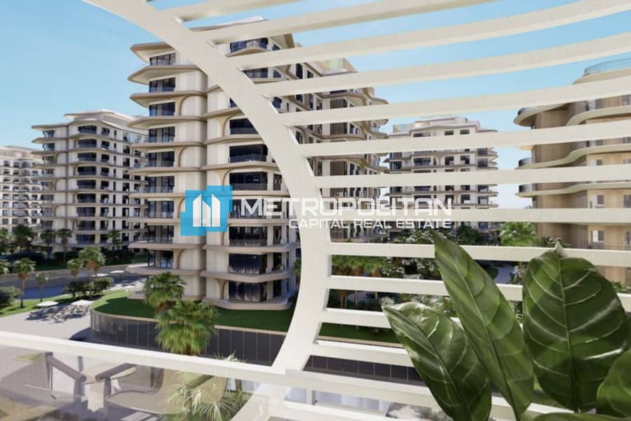 Luxury 1BR | Laundry | Beachfront community Luxury 1BR | Laundry | Beachfront community