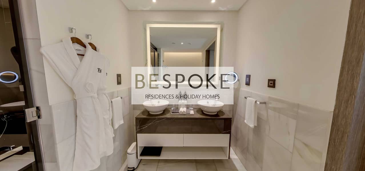 5 1.19 TH8_1BR_Suite_Bathroom. jpg