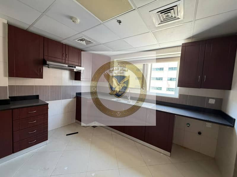 10 f691a986-3967-4825-9421-b016ca847aaa. jpg