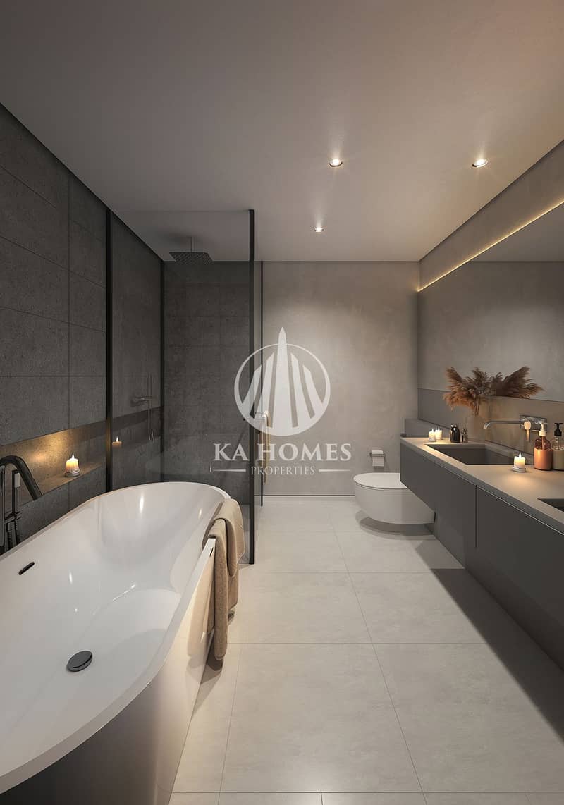 7 201122-Master bathroom. jpg
