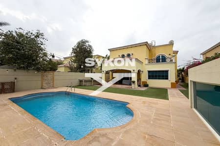 4 Bedroom Villa for Sale in Jumeirah Park, Dubai - Prime Area | 4BR Large Legacy | Close to Park 4 Bedroom Villa for Sale in Jumeirah Park, Dubai - Prime Area | 4BR Large Legacy | Close to Park