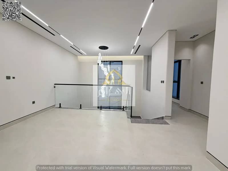 22 845085849-1066x800. webp