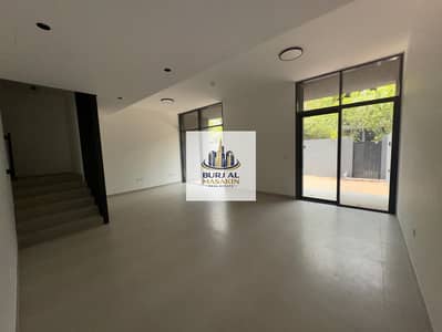 4 Cпальни Таунхаус Продажа в Тилал Сити, Шарджа - bb3e8570-c727-4b89-a4b0-bd4745017c7f. jpg 4 Cпальни Таунхаус Продажа в Тилал Сити, Шарджа - bb3e8570-c727-4b89-a4b0-bd4745017c7f. jpg