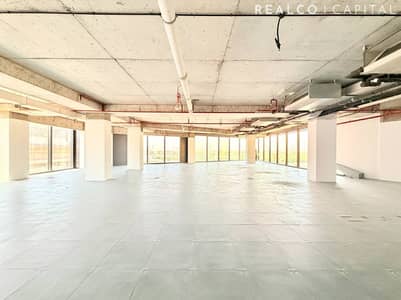 Office for Rent in Bur Dubai, Dubai - Premium Shell & Core Office | Spacious Layout | Golden Gate Oud Metha