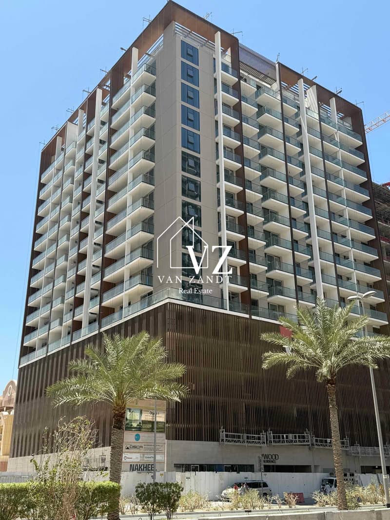 2 1wood building 1. jpg