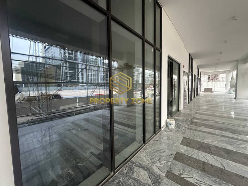 2 AR Azure RETAIL5 (14). jpeg