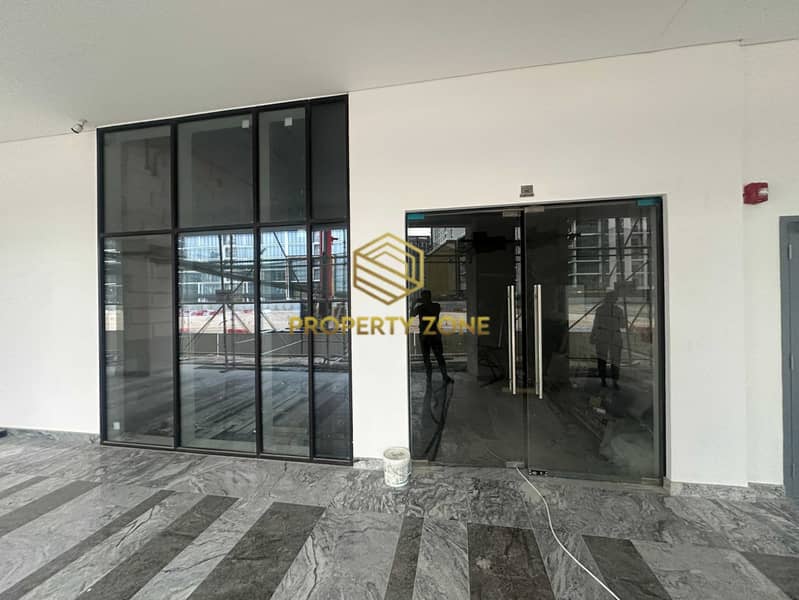9 AR Azure RETAIL5 (2). jpeg