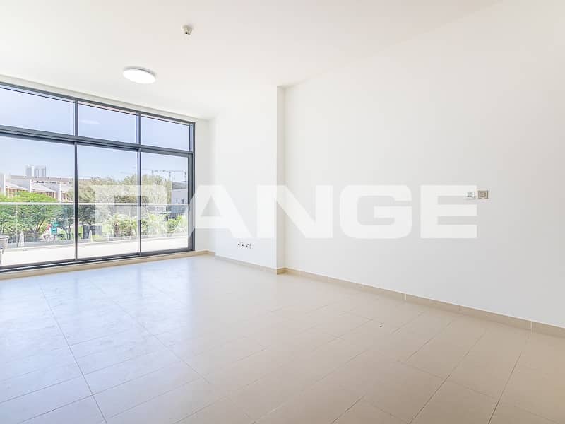 Pool View | With Terrace | Vacant to Move Pool View | With Terrace | Vacant to Move