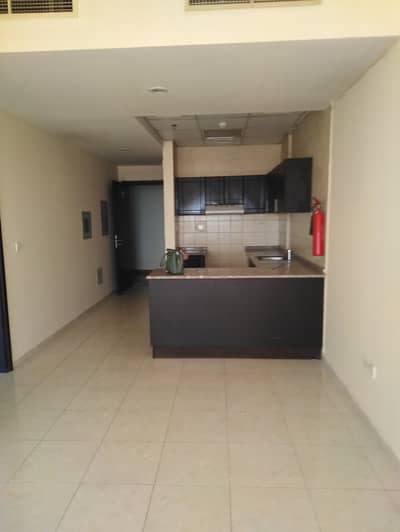 1 Bedroom Flat for Rent in Emirates City, Ajman - Brand new one bedroom apartment for rent in gold crest tower at 15000 1 Bedroom Flat for Rent in Emirates City, Ajman - Brand new one bedroom apartment for rent in gold crest tower at 15000