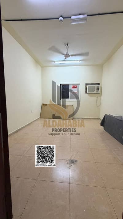 Labour Camp zum zur Miete in Al Jurf, Ajman - WhatsApp Image 2026-06-19 at 10.05. 14 PM. jpeg Labour Camp zum zur Miete in Al Jurf, Ajman - WhatsApp Image 2026-06-19 at 10.05. 14 PM. jpeg