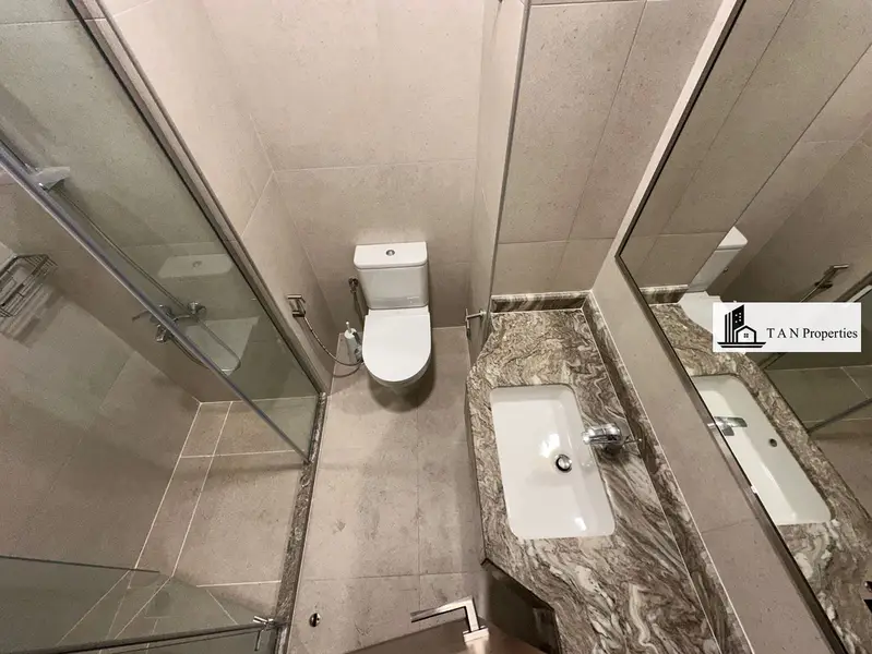 SPACIOUS STUDIO | BEACH ACESS| READY TO MOVE IN