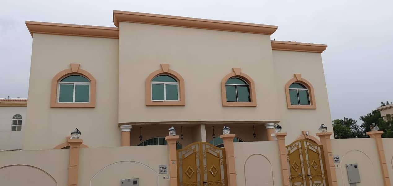 Villa for rent  in most active area in sharjah