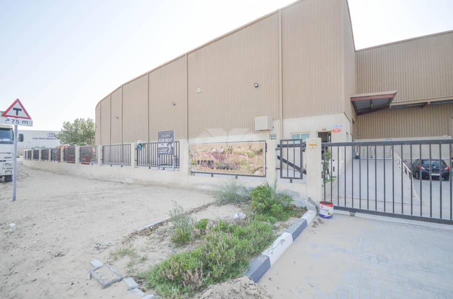 Prime location | Large plot and warehouse | DIP 2