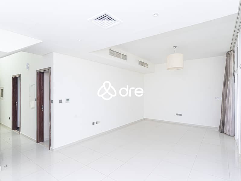 5 DRE02747-Edit. JPG