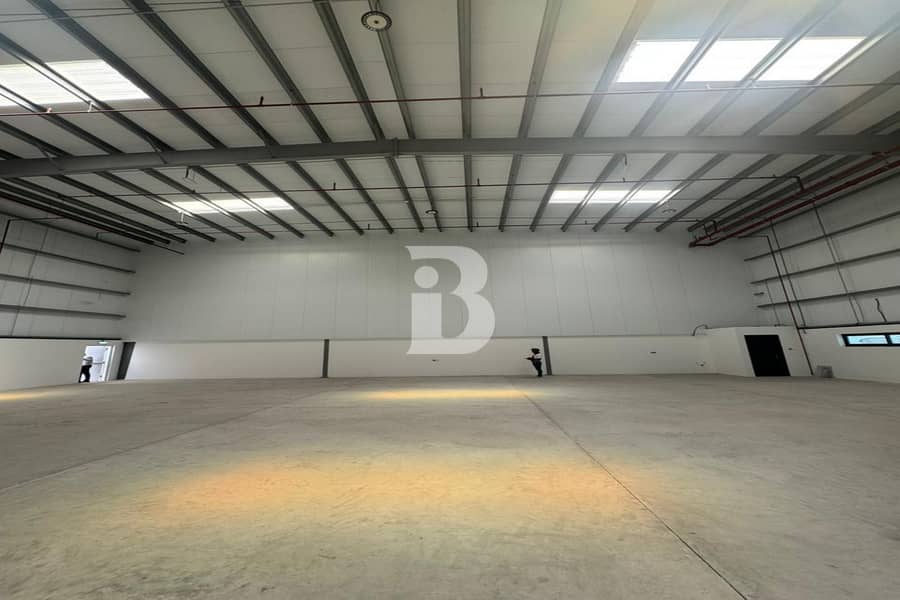 9,200 Sq Ft Warehouse in DIP | Back-to-Back Units | Large Storage Space 9,200 Sq Ft Warehouse in DIP | Back-to-Back Units | Large Storage Space