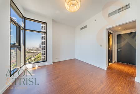 1 Bedroom Apartment for Rent in Jumeirah Lake Towers (JLT), Dubai - Exclusive | 1 Bed | Unfurnished | Green Lakes 1 1 Bedroom Apartment for Rent in Jumeirah Lake Towers (JLT), Dubai - Exclusive | 1 Bed | Unfurnished | Green Lakes 1