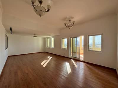 3 Bedroom Apartment for Sale in Dubai Festival City, Dubai - Burj Khalifa View | Maids Room | Vacant Now