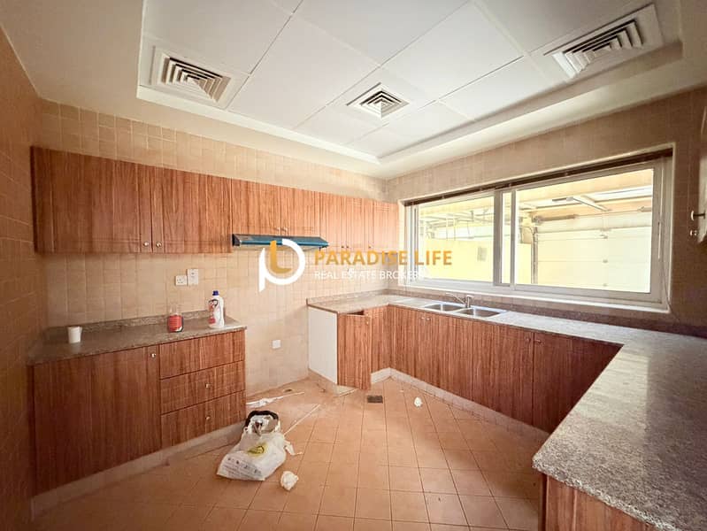 10 4bhk (6). jpeg