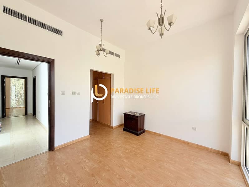 12 4bhk (9). jpeg