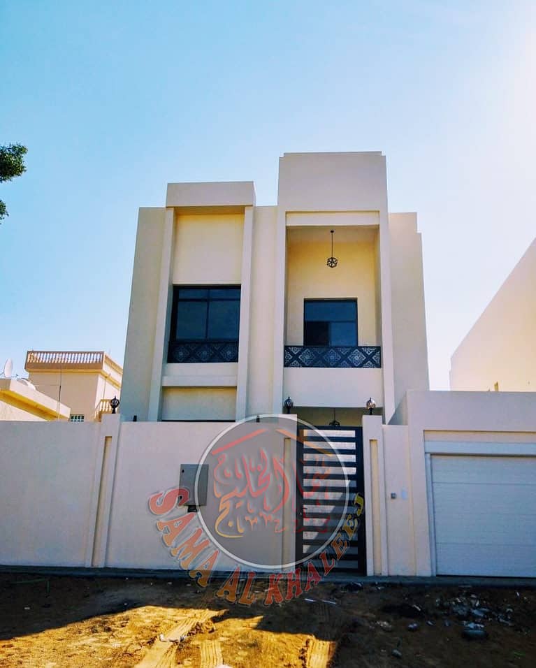 Two-storey new villa with personal finishing - central air conditioning