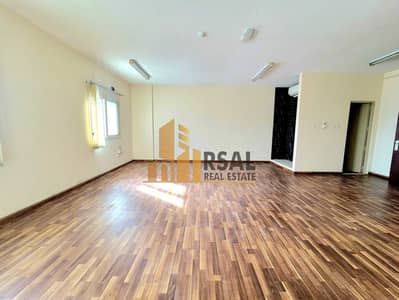 Офис в аренду в Индастриал Ариа, Шарджа - 20250327_155855. jpg Офис в аренду в Индастриал Ариа, Шарджа - 20250327_155855. jpg