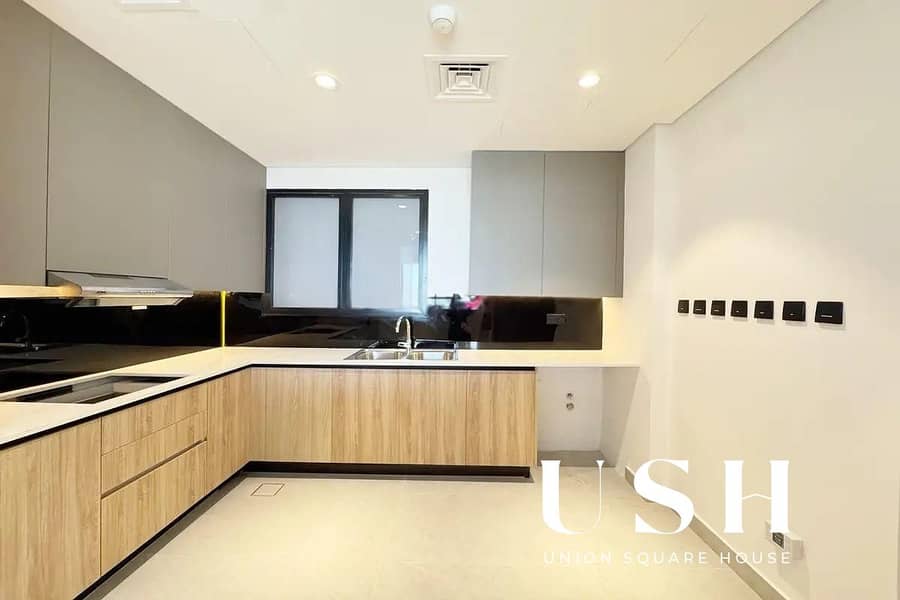 Appliances Included| Closed Kitchen|Brightest Unit - Image 4