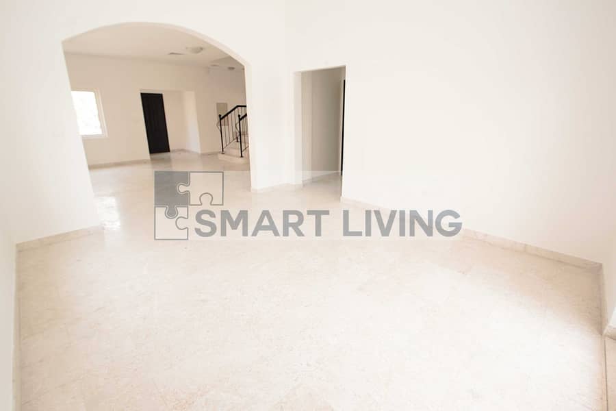 5 Marina_Atzert_Dubai_Real_Estate_Dubailand_The_Villa_Rent_Centro_A1_Dining. jpg