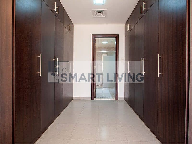 12 Marina_Atzert_Dubai_Real_Estate_Dubailand_The_Villa_Rent_Aldea_Wardrobes. jpg