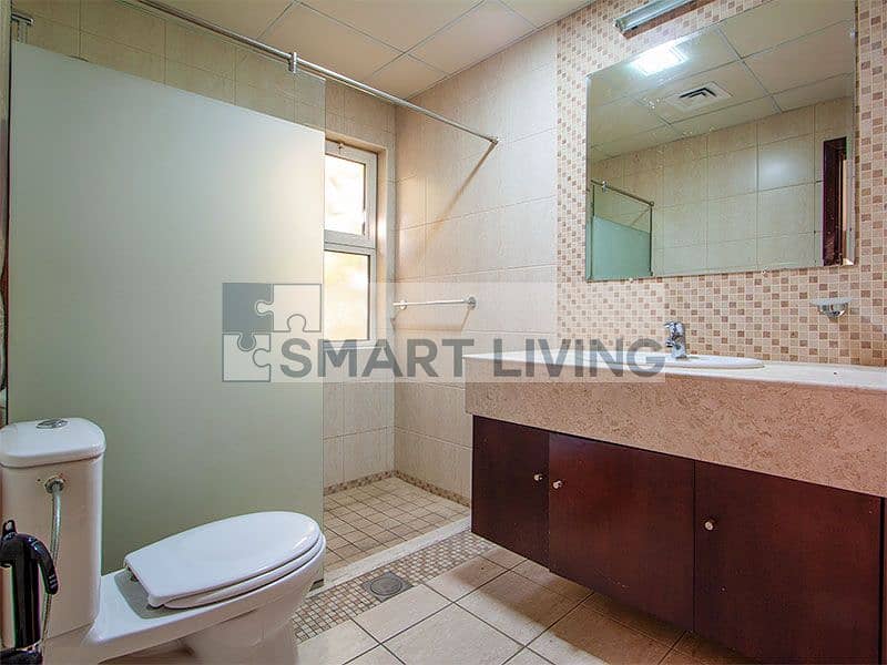 22 Marina_Atzert_Dubai_Real_Estate_Dubailand_The_Villa_Rent_Aldea_Guest_Bathroom. jpg