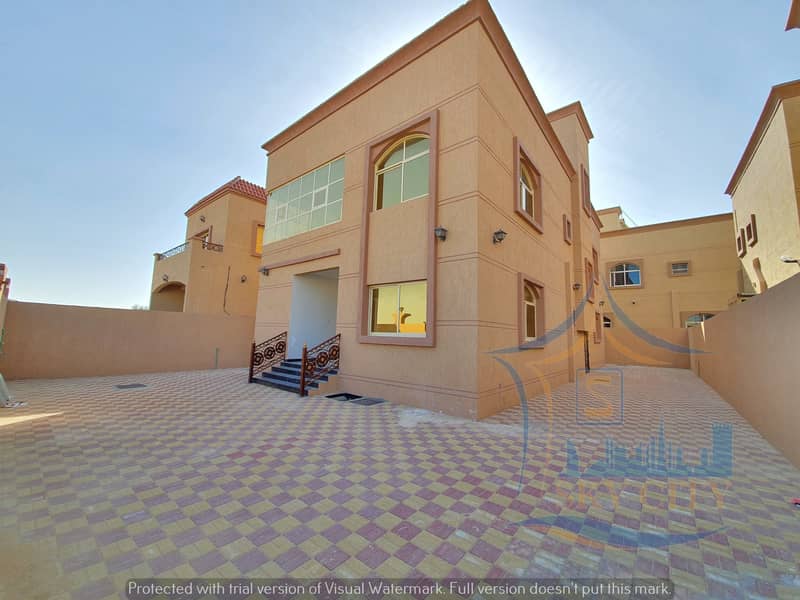 Without a first payment, owns a villa in Ajman, freehold all nationalities