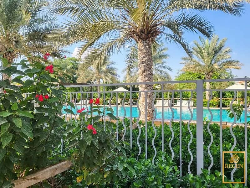 27 Casadora Pool. jpg