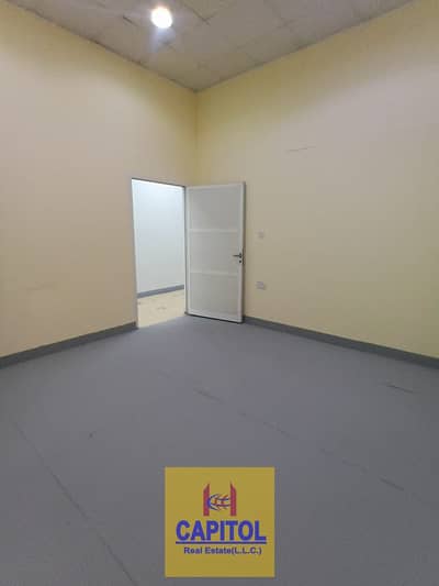 Warehouse for Rent in Al Quoz, Dubai - 1d6ba426-77c4-4543-ad96-4144d044afd0. jpg Warehouse for Rent in Al Quoz, Dubai - 1d6ba426-77c4-4543-ad96-4144d044afd0. jpg