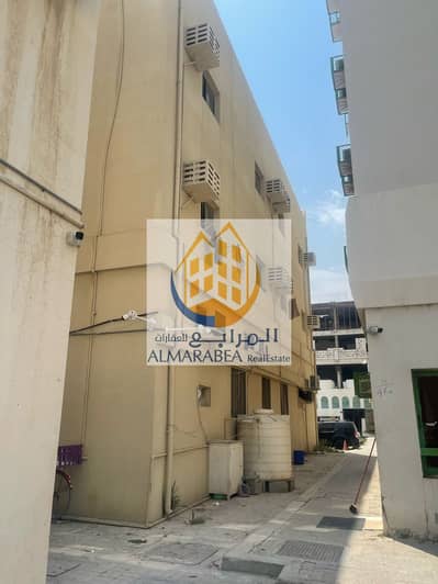 Building in Vendita a Al Nabba, Sharjah - 6999ef71-974b-4499-9a78-a6dd279c1202. jpeg Building in Vendita a Al Nabba, Sharjah - 6999ef71-974b-4499-9a78-a6dd279c1202. jpeg
