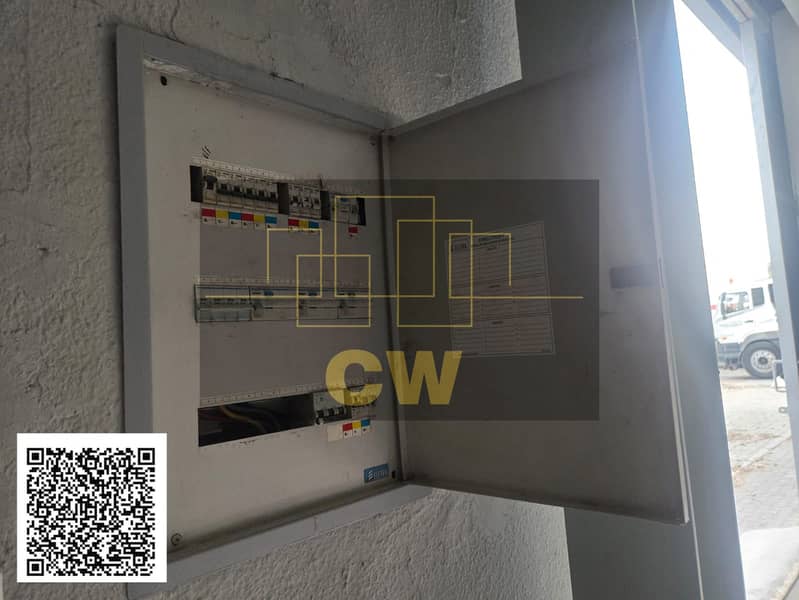 8 00f4f504-5adc-44b6-9fee-8f0b6982f107. jpg
