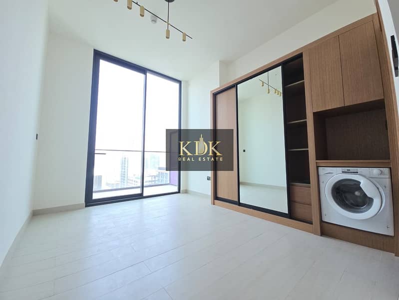 4 13fdebae-ec36-4b6f-b74f-51833fc770cb. jpg